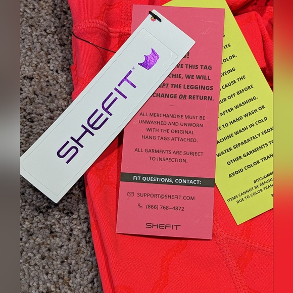 SHEFIT - Leggings w/ Pocket, Scrunchie and Mesh Laundry Bag - Picture 2 of 7